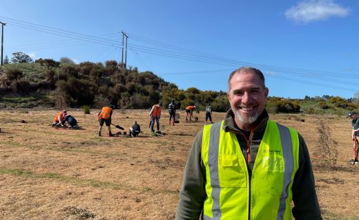 Ron Lidgard at Kopurererua Valley planting day.